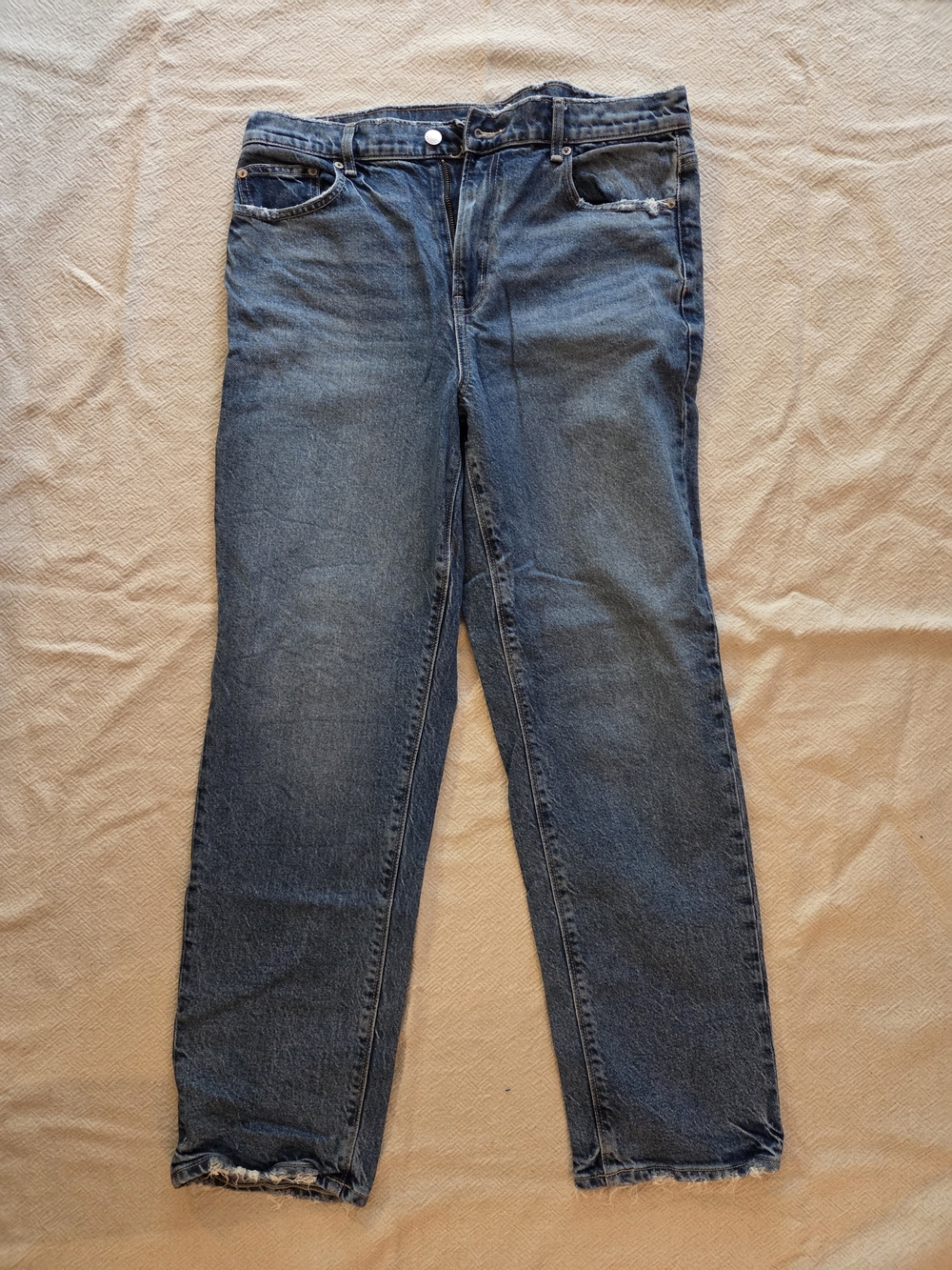 American Eagle Outfitters Super High-Rise Straight Jeans